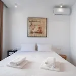 Apartment Helmos Family Naxos City