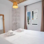 Helmos Family Apartment *