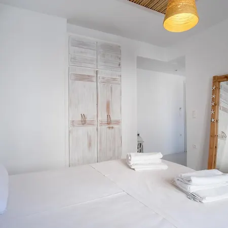 Apartment Helmos Family Naxos City